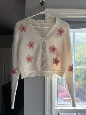 Jessica Simpson Ivory Cropped Cardigan with Pink Floral Appliqué